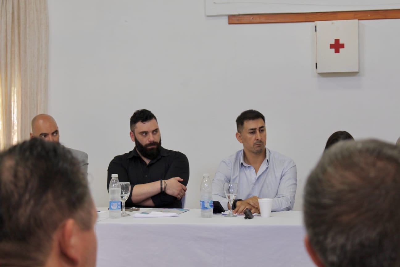 Autoridades presentes